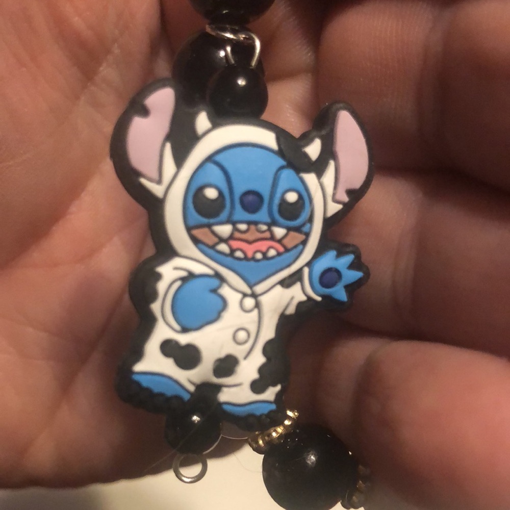 🟢 Stitch Blue Alien Stitch Cow With Costume Black And White Beaded Bracelet - Picture 6 of 11